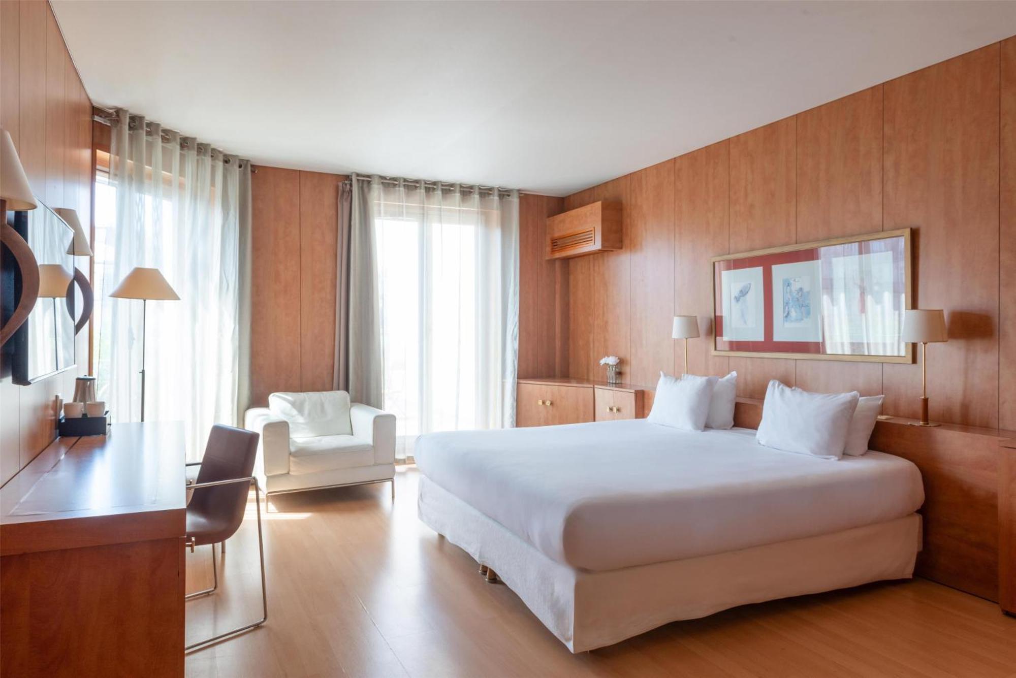 Hotel Western Ronceray Opera 3*