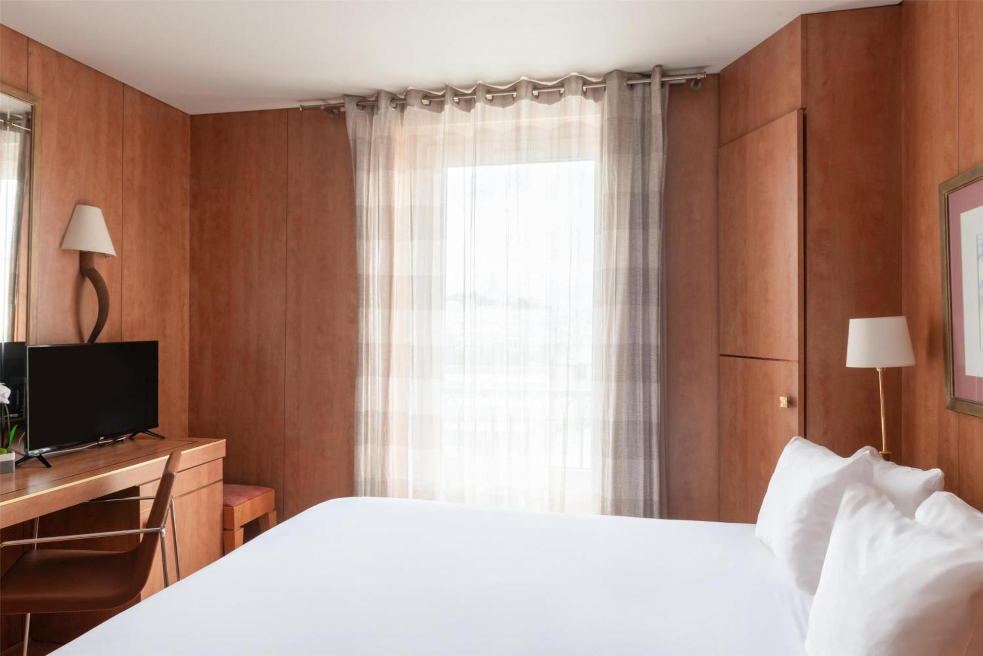 Western Ronceray Opera 3* Paris